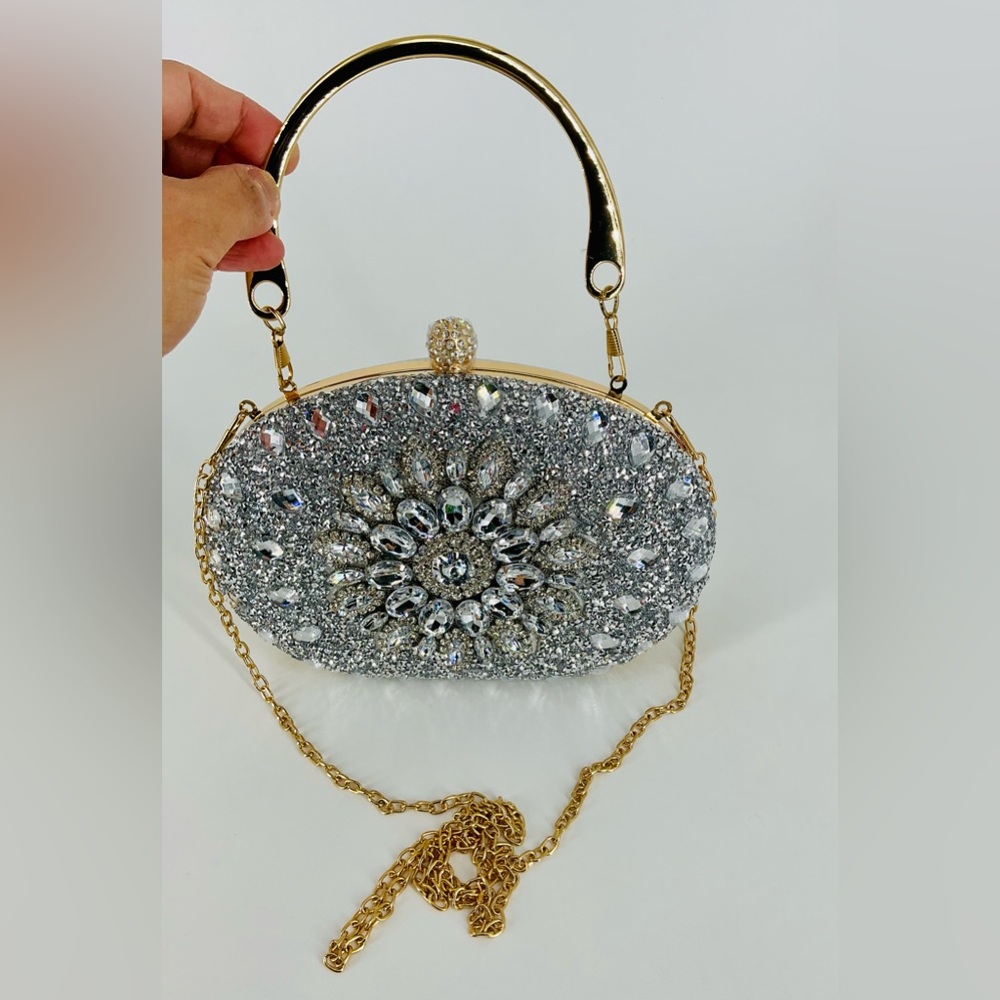 RAMLA Evening Elegant Silver and Gold Women's Clutch/Shoulder Bag